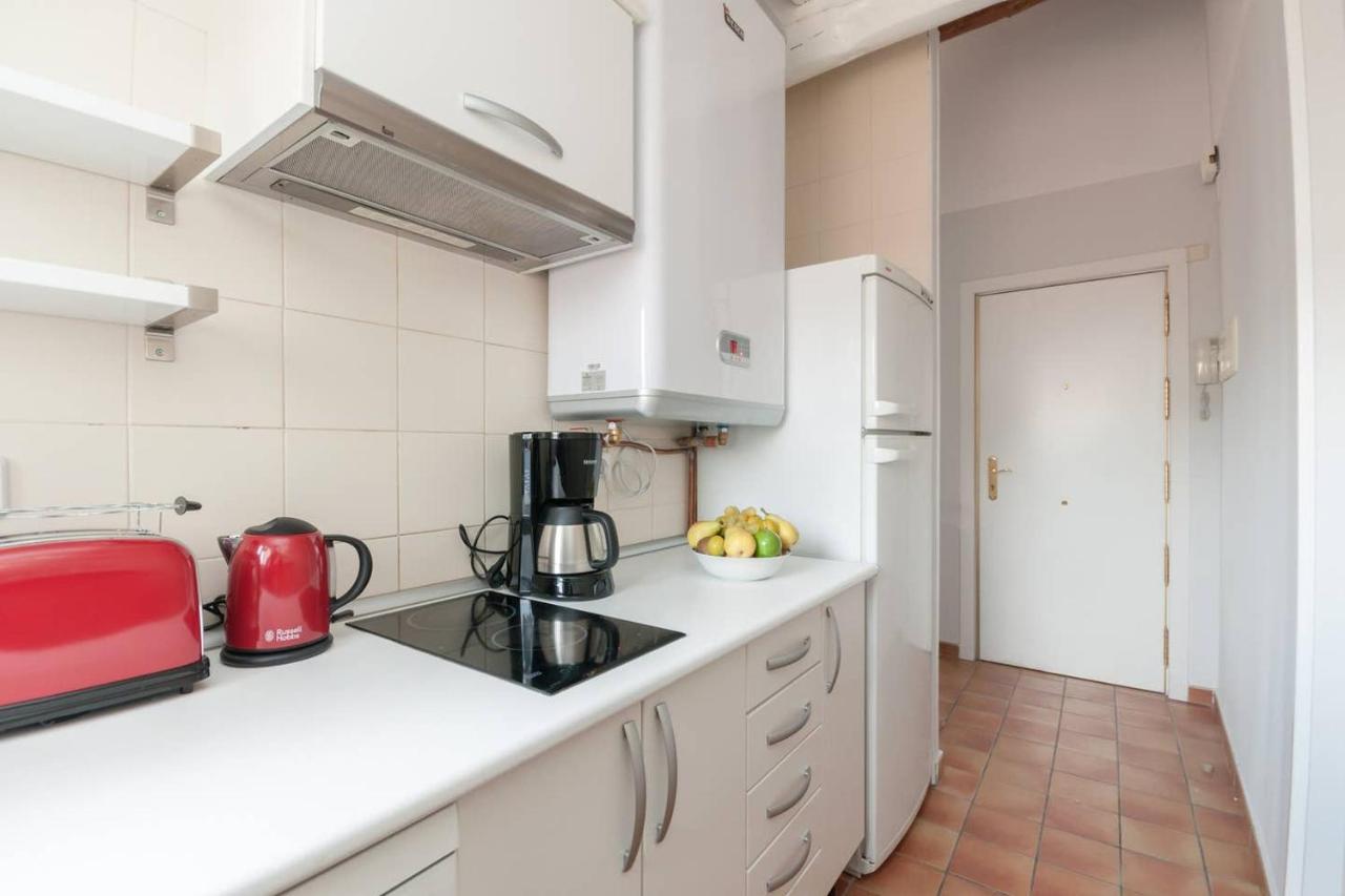 Cozy One-Bedroom Penthhouse La Latina مدريد المظهر الخارجي الصورة